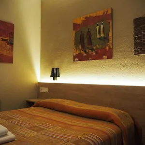 Acella 5*, Pamplona Spagna